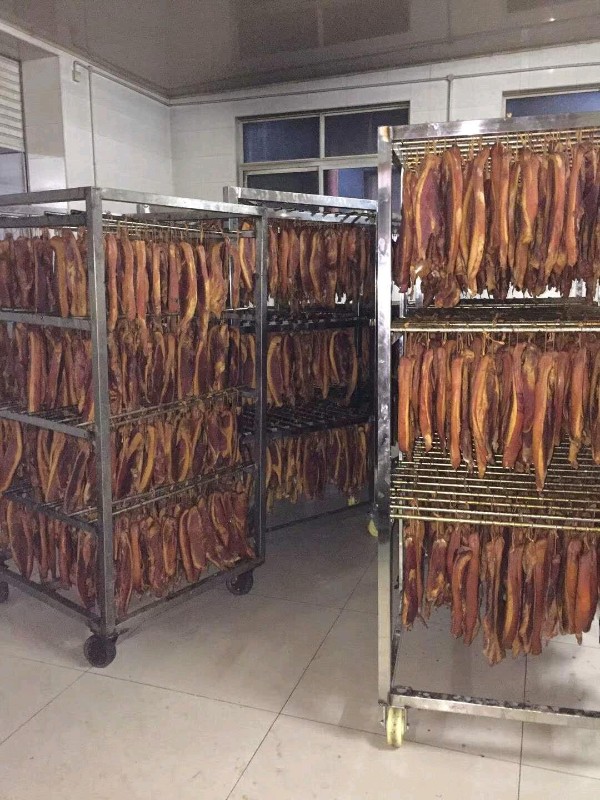 益陽瑪山產業(yè)機械有限公司，湖南益陽螺旋風管廠家，熱風食品烤房